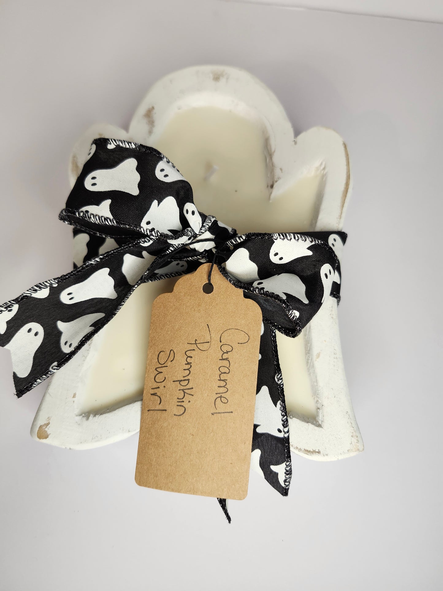 Ghosty Doughbowl Candle