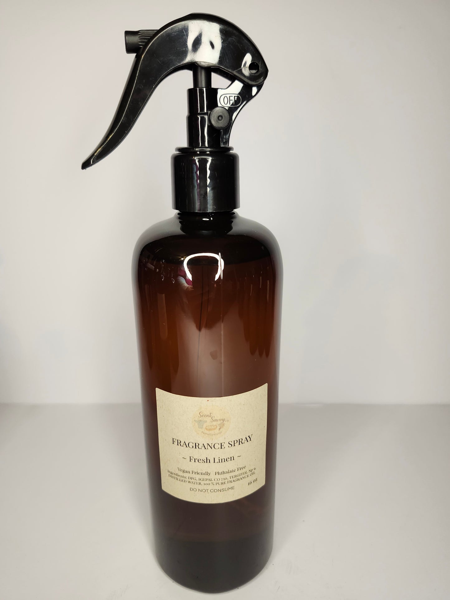 🌿 Vegan-Friendly Linen & Room Spray