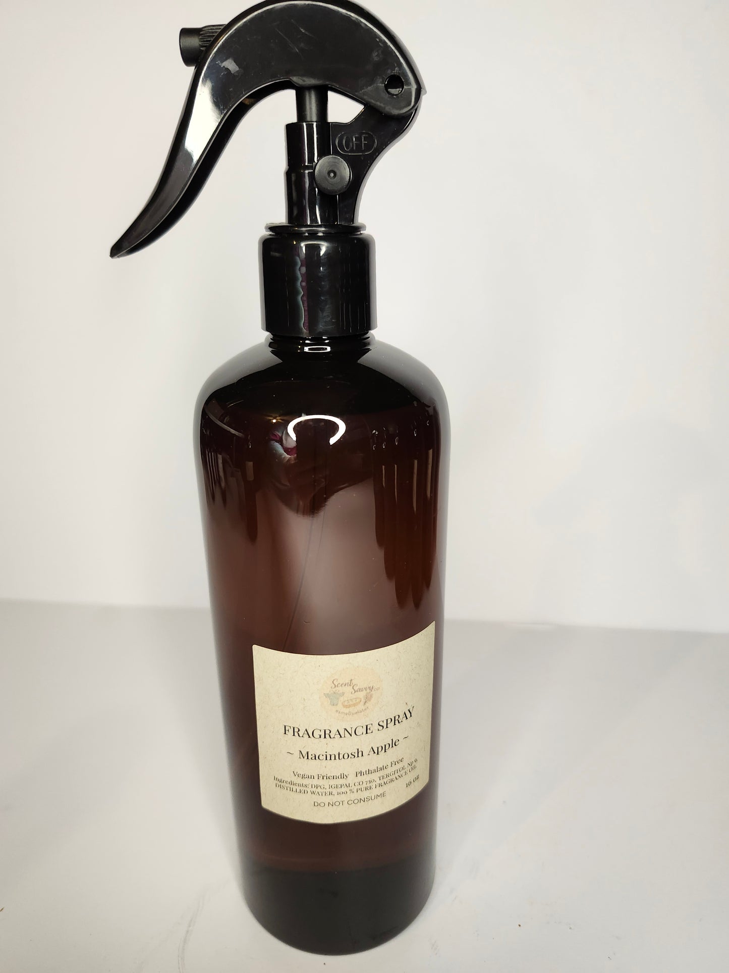 🌿 Vegan-Friendly Linen & Room Spray