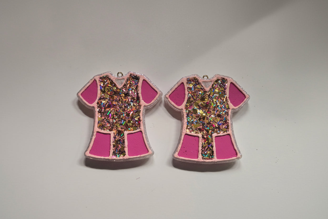 Nurse scrub vent clips